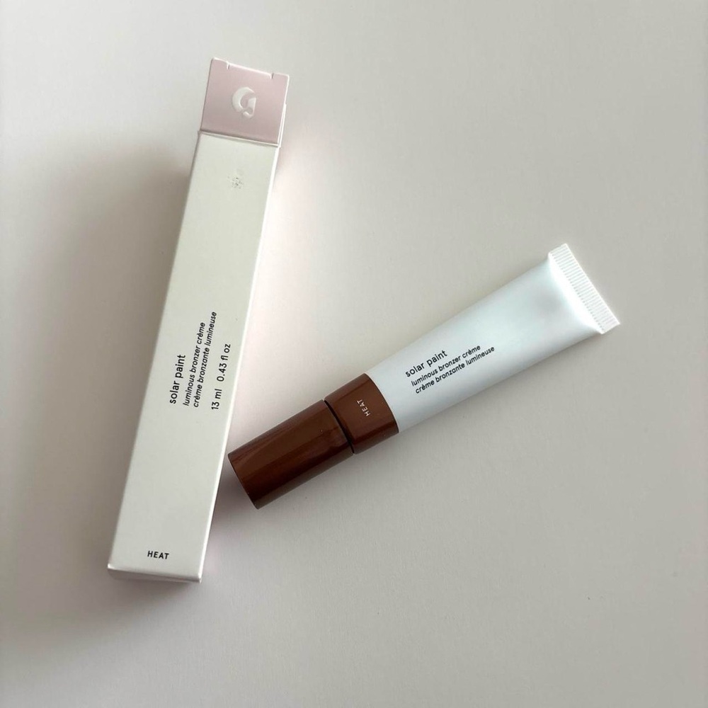 glossier solar paint liquid bronzer